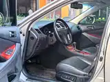 Фото 21 - Lexus ES