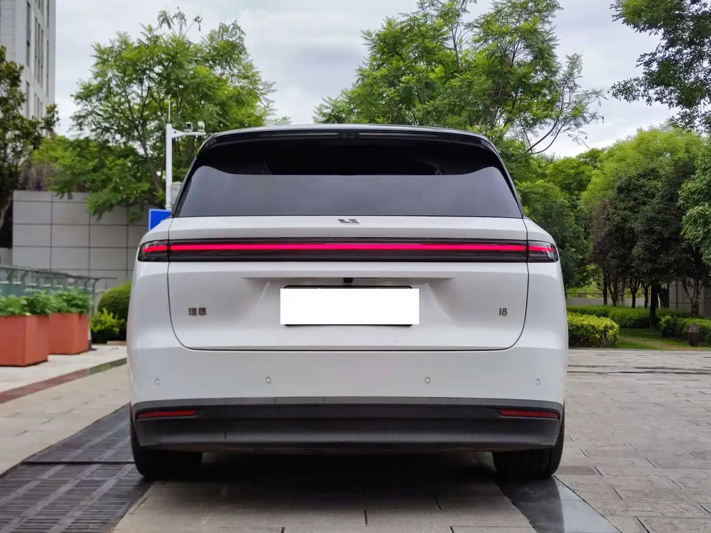 Li Auto Li i8 2025 2025 Standard Edition