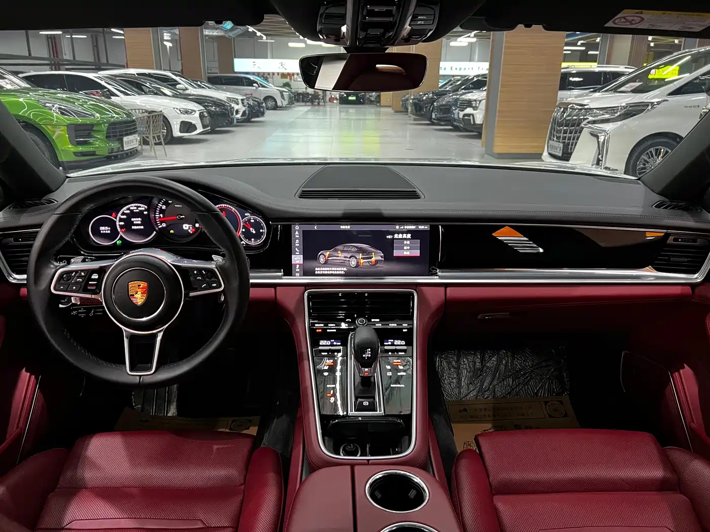Porsche Panamera 2017 Panamera Executive Long Wheelbase 3.0T фото 10