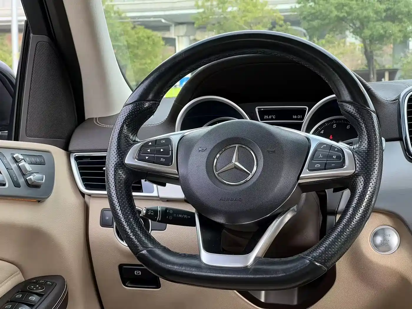 Mercedes-Benz GLE 2017 GLE 450 AMG 4MATIC фото 17
