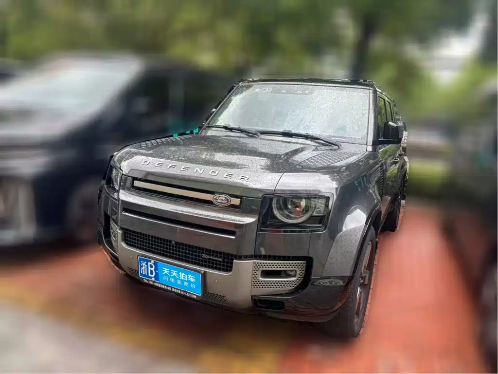 Land Rover Defender 2023 Model 110 3.0T P400 X-DYNAMIC HSE