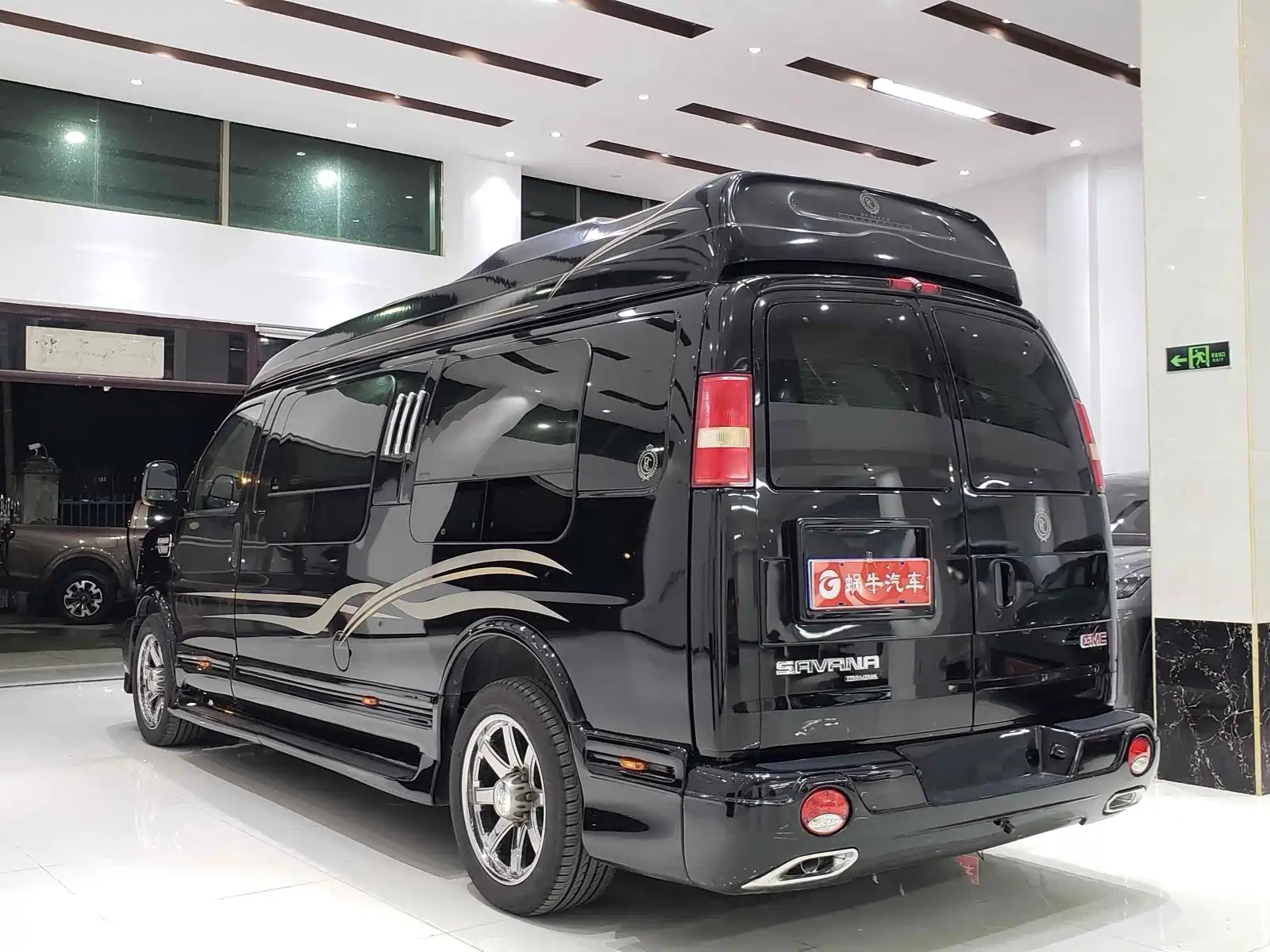 Фото 11 - GMC Savana