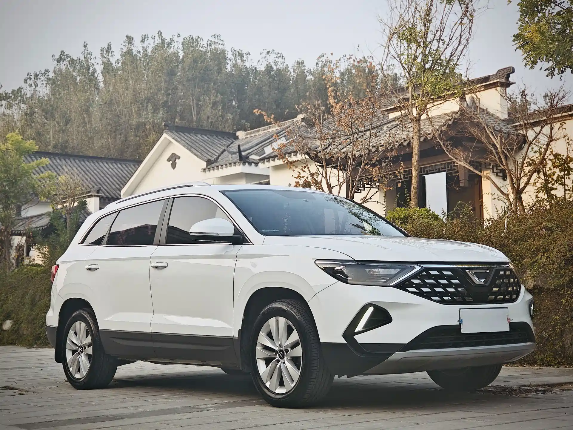 Photo 3 - Jetta VS7