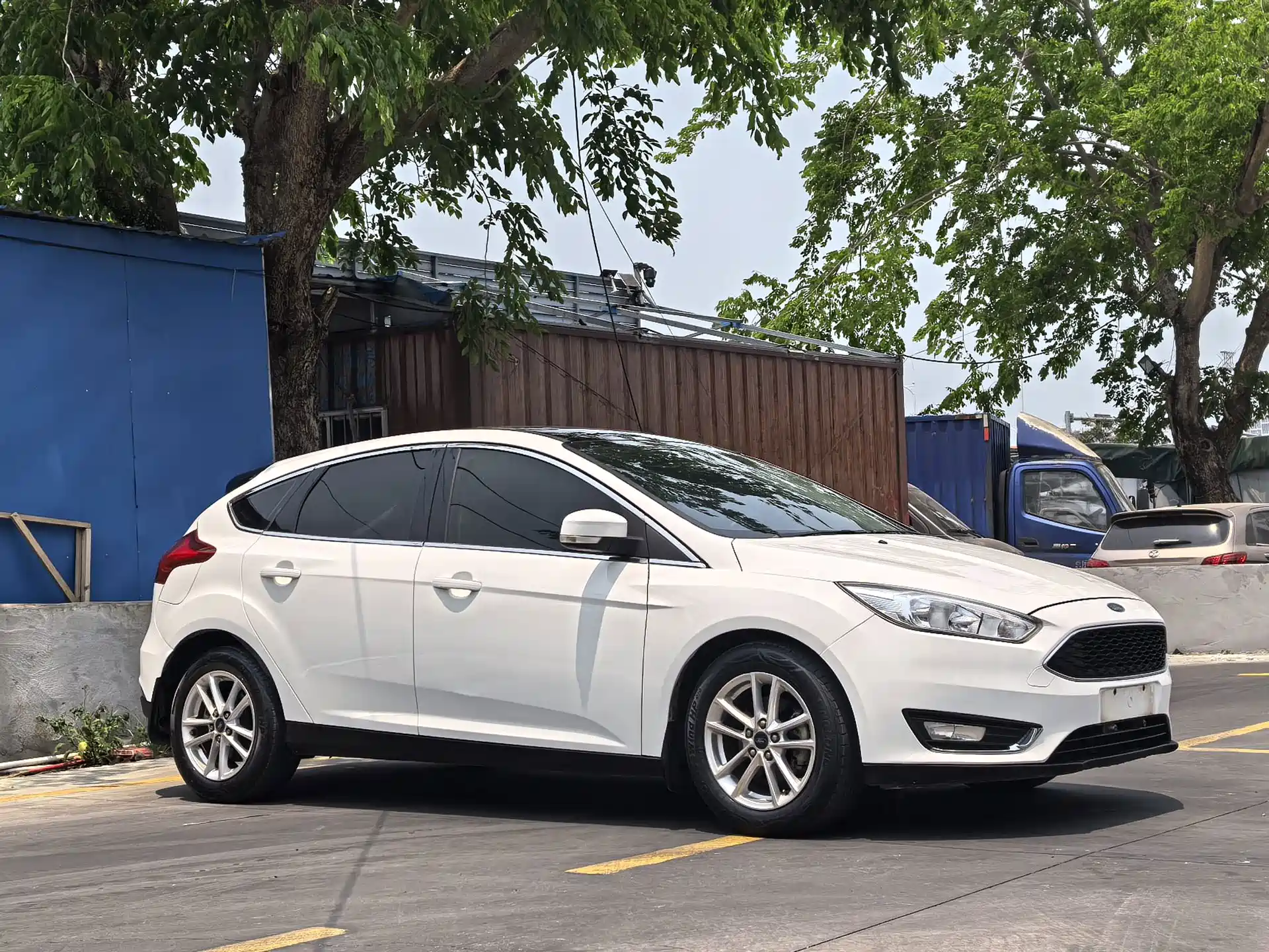 Фото 3 - Ford Focus