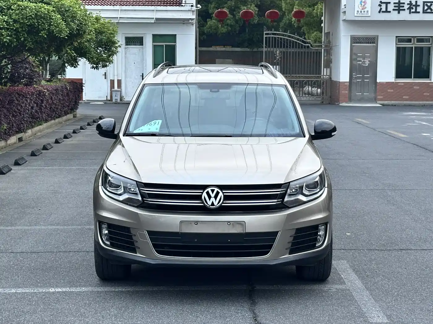 Volkswagen Tiguan 2014 1.8TSI Automatic 2WD 30th Anniversary Edition фото 3