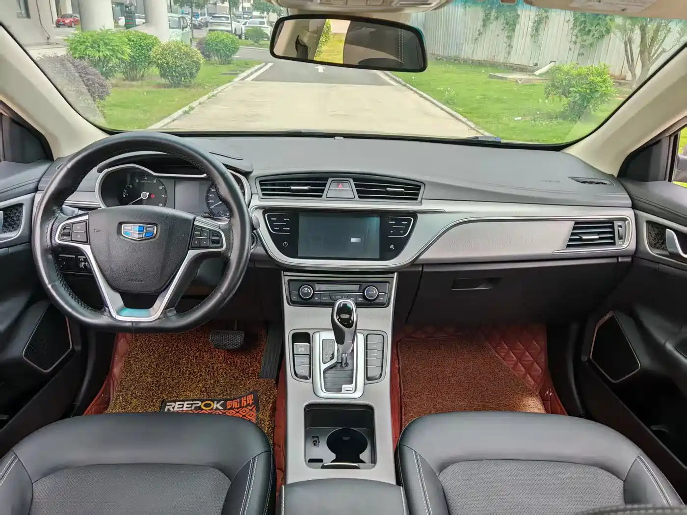 Photo 7 - Geely Emgrand GL