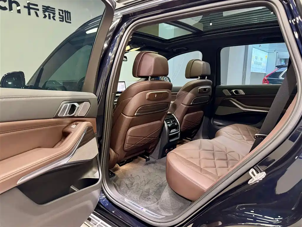 BMW X5 2023 xDrive 40Li M Sport Package фото 27