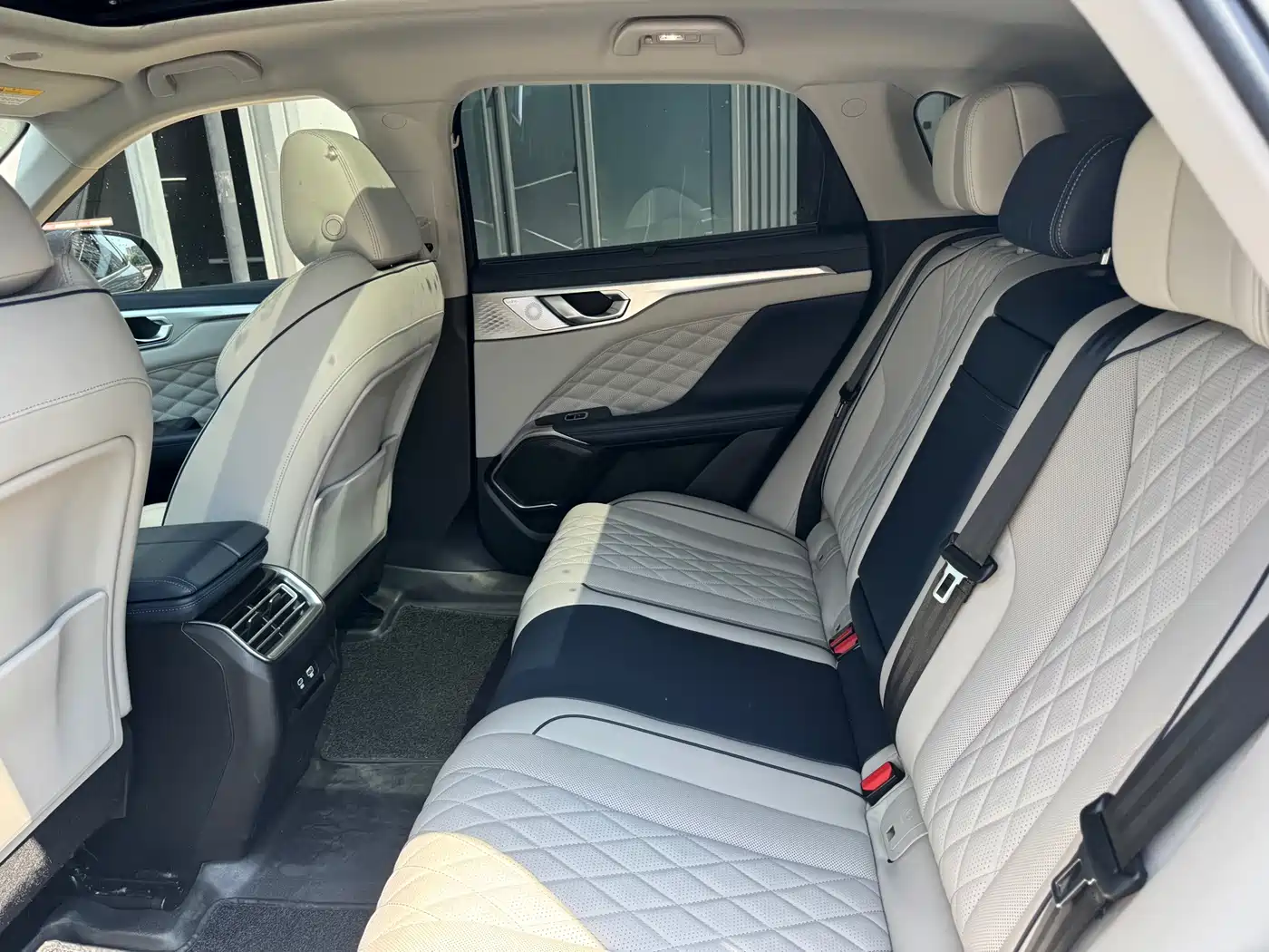 WEY Mocha 2021 2021 2.0T 4WD Premium Edition