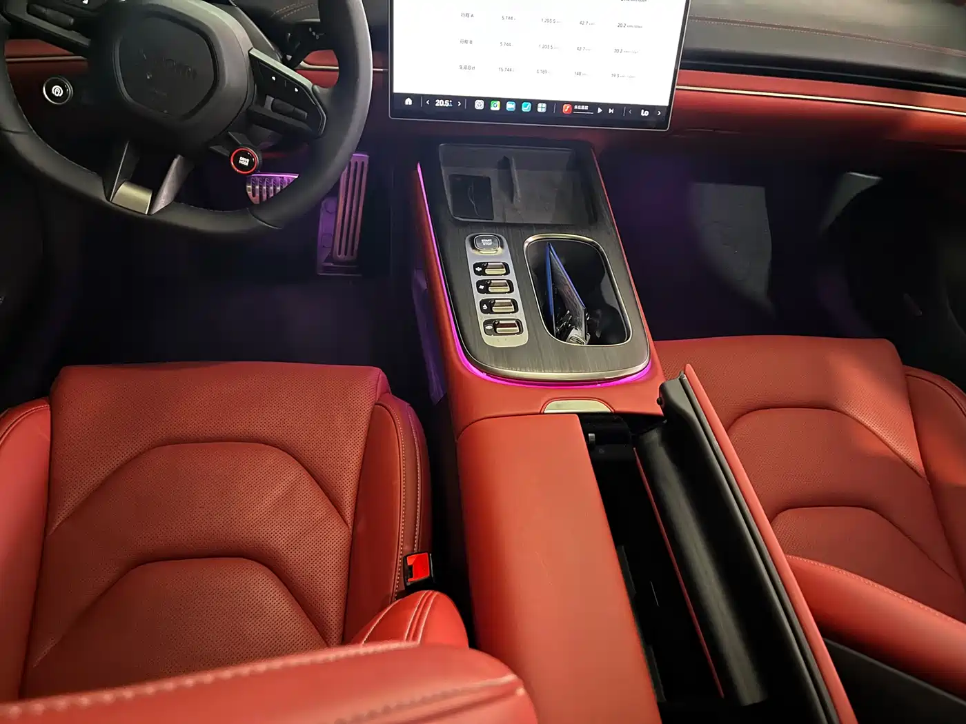 Xiaomi Auto Xiaomi SU7 2024 AWD Extended Range Advanced Smart Driving Max Edition фото 5