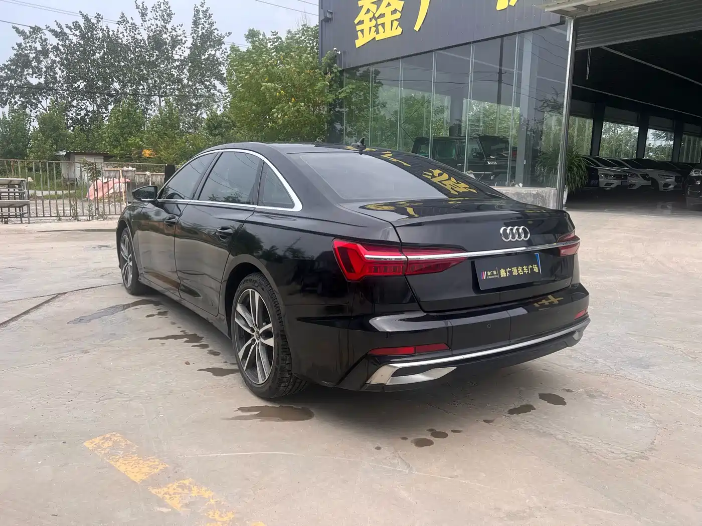 Audi A6L 2023 40 TFSI Luxury Dynamic фото 8
