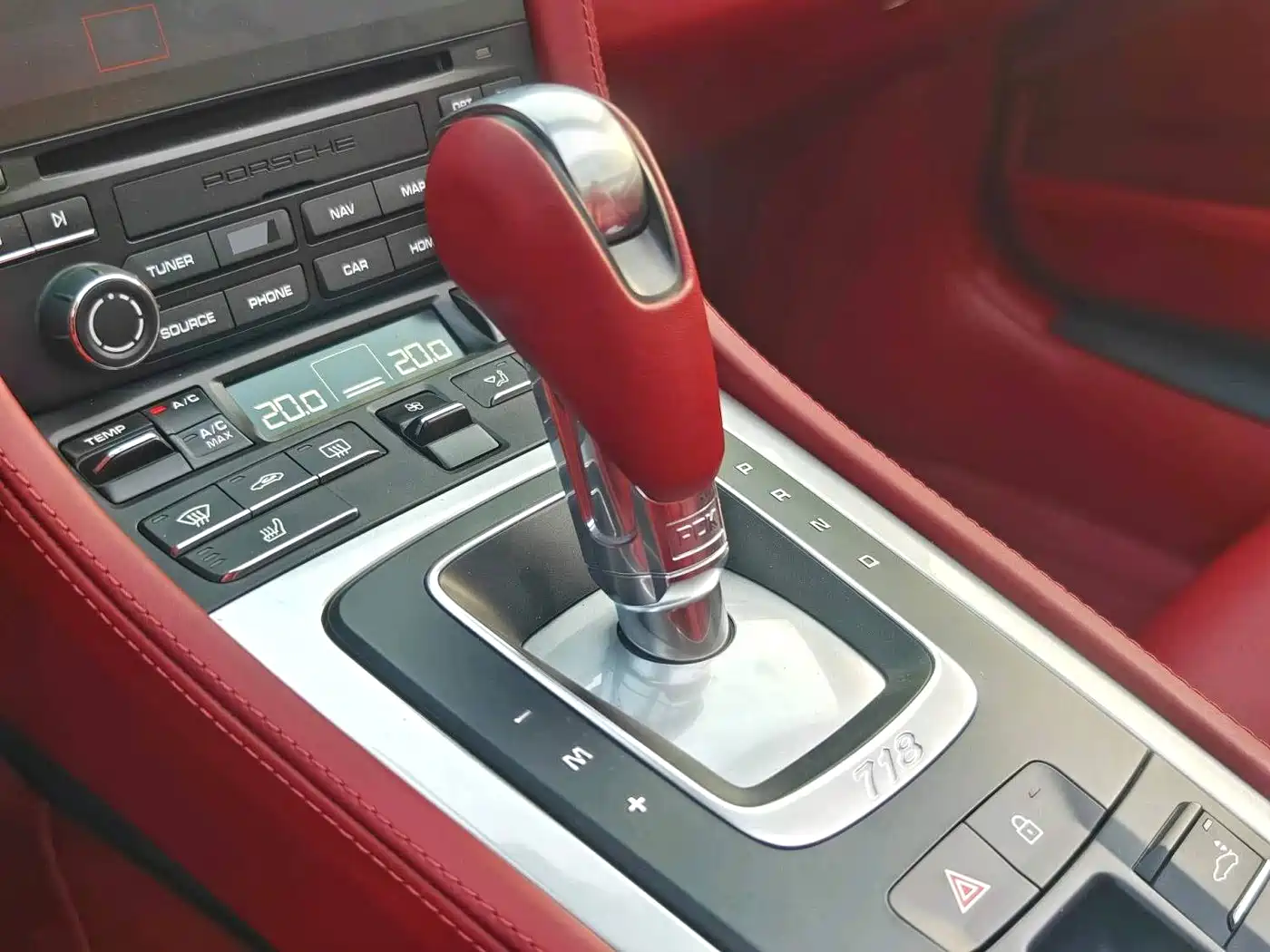 Porsche 718 2023 Boxster Style Edition 2.0T фото 9