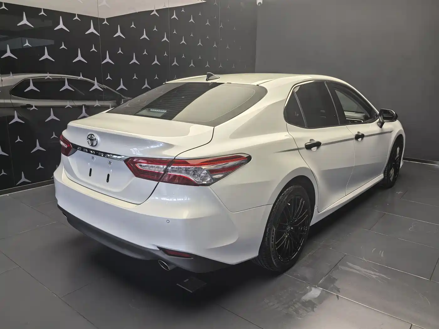 Toyota Camry 2021 2.0G Luxury Edition фото 16