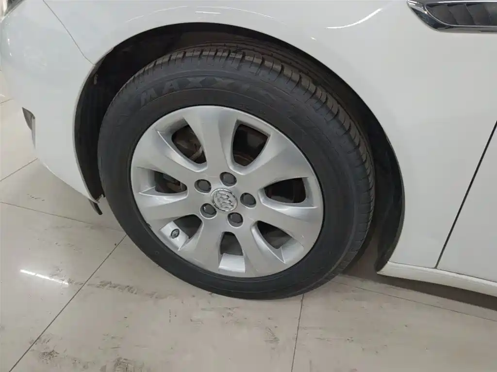 Buick Regal 2015 1.6T Leading Tech Edition фото 23