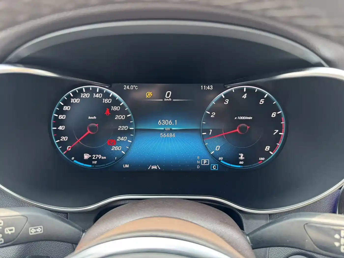 Mercedes-Benz GLC 2021 GLC 300 L 4MATIC Sporty фото 36