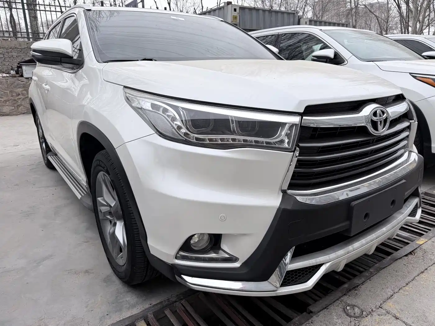 Toyota Highlander 2015 2.0T AWD Luxury Edition 7-seater фото 3