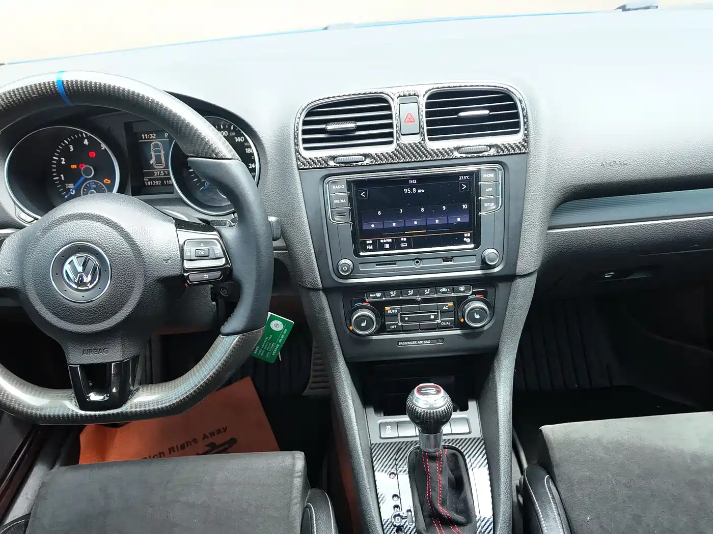 Volkswagen Golf (Import) 2011 2.0TSI R фото 50