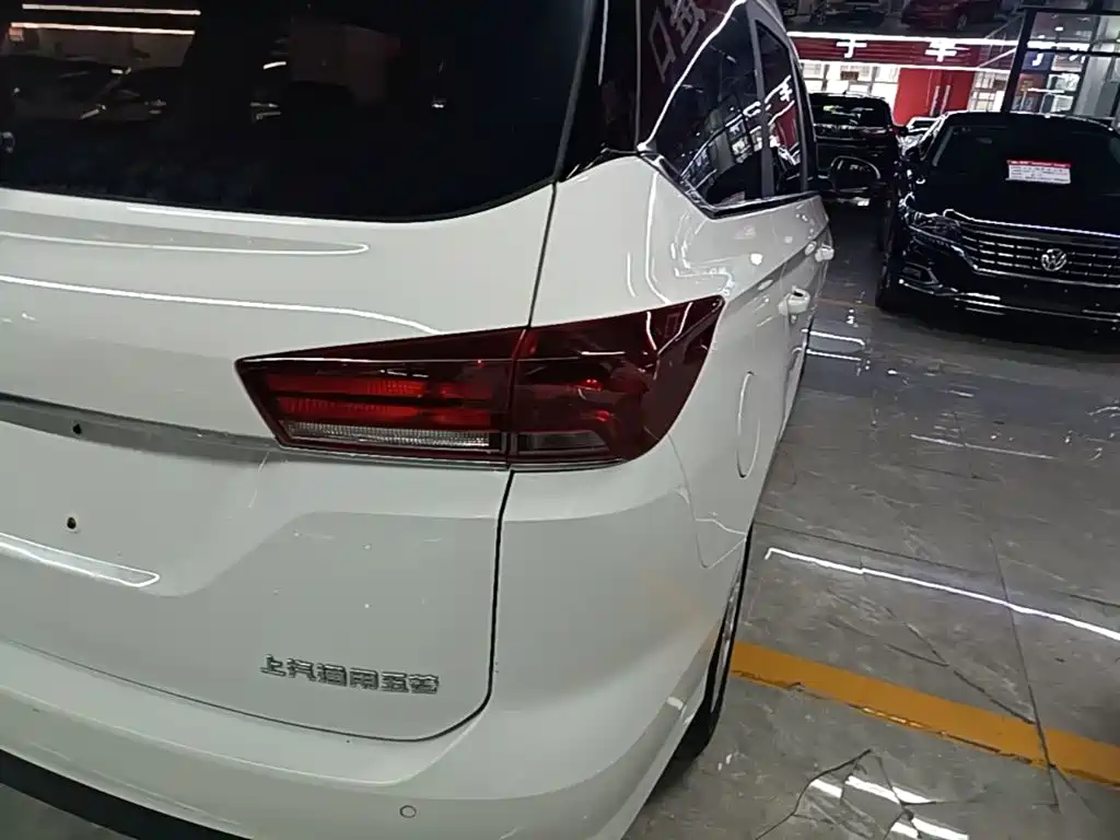 Baojun 360 2018 2018 1.5L Automatic Elite (China V)