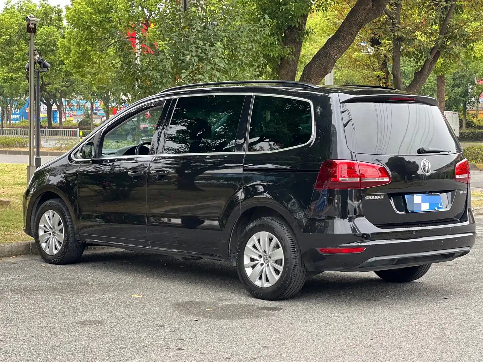 Фото 7 - Volkswagen Sharan