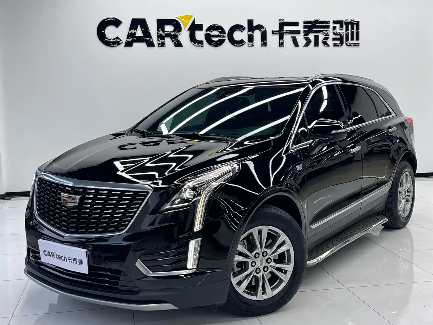 CADILLAC XT5