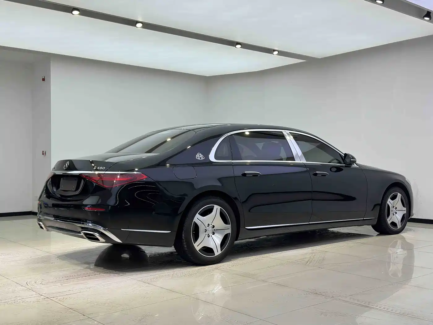 Фото 15 - Mercedes-Benz Maybach S-Class