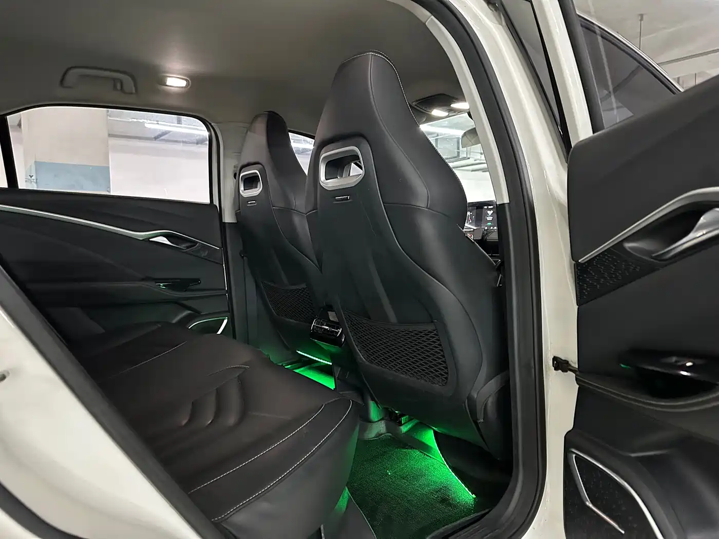 Nezha Auto Neta U 2022 2021 Facelift Pro 400 Industry Custom Edition
