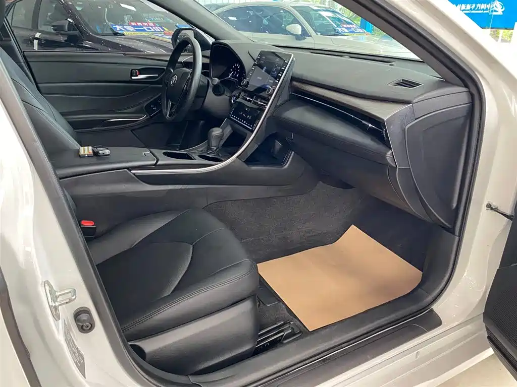 Toyota Avalon 2019 2.0L Progressive Edition (China VI) фото 10
