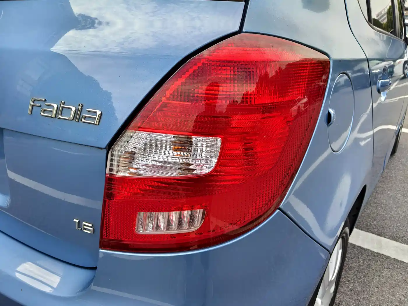 Škoda Fabia 2011 2011 1.6L Auto Cool Black Edition
