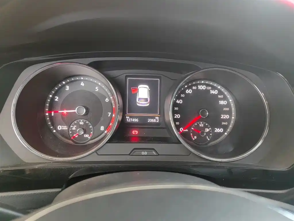 Volkswagen Tiguan L 2017 330TSI Automatic 2WD Comfort Edition фото 12