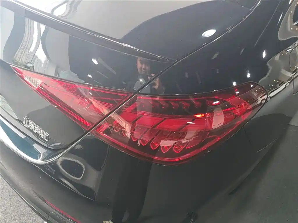 Mercedes-Benz C-Class 2023 Facelift C 260 L Night Sport Edition фото 8