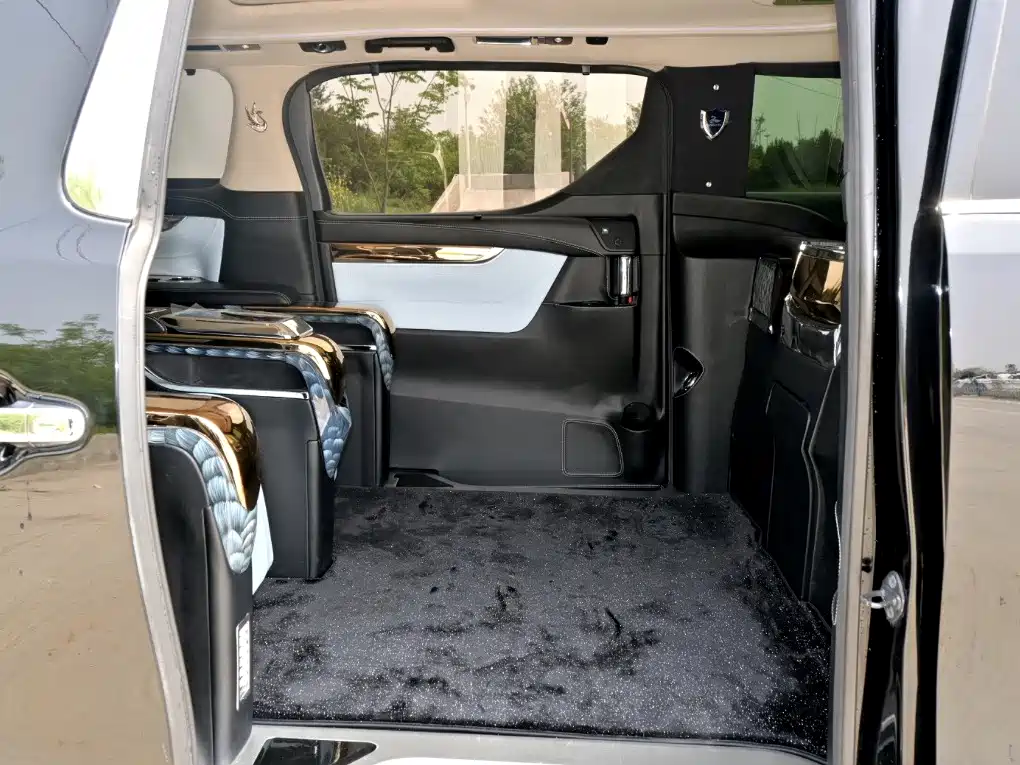 Toyota Alphard 2018 Facelift 3.5L Premium Edition фото 13