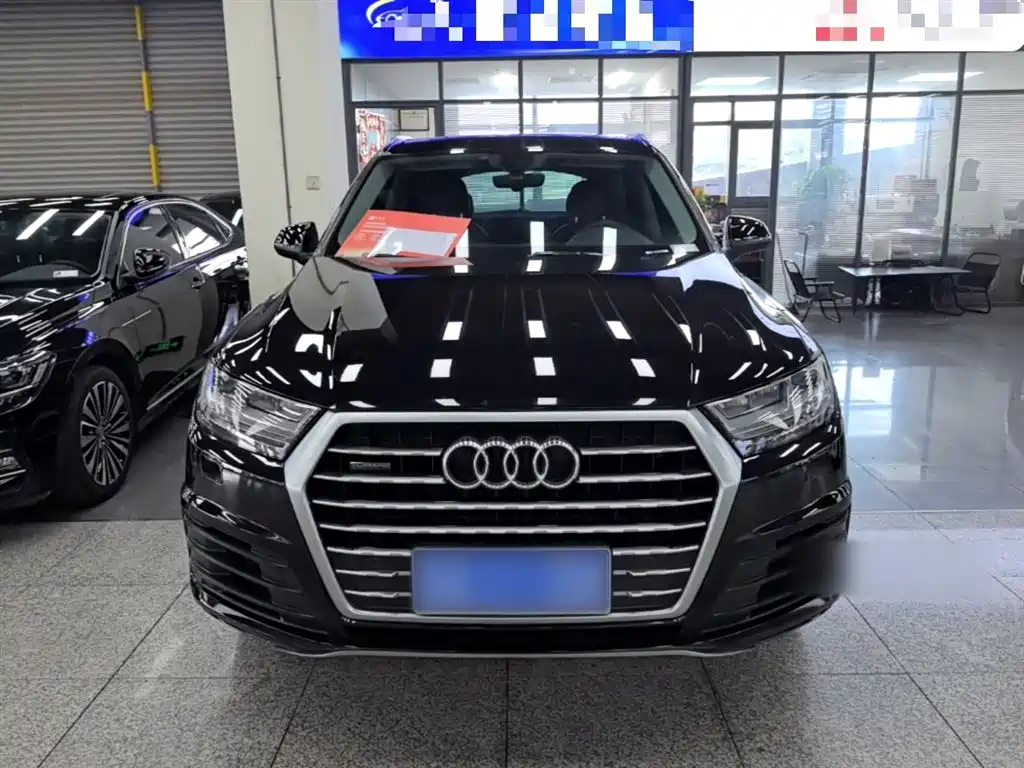 Audi Q7 2018 40 TFSI Comfort фото 3