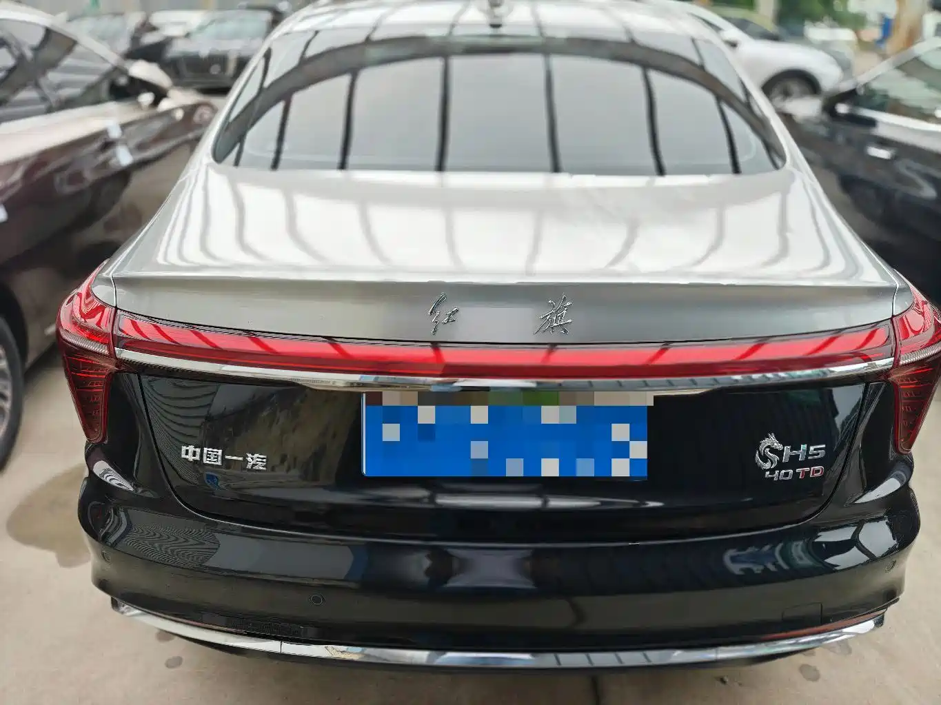 Hongqi H5 2023 1.5T DCT Smart Connect Joy Edition фото 8