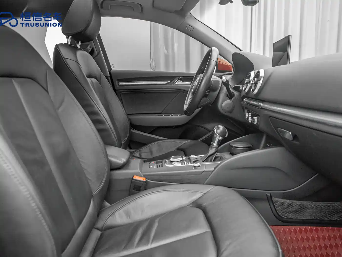 Audi A3 2018 30th Anniversary Limousine 35 TFSI Style фото 14