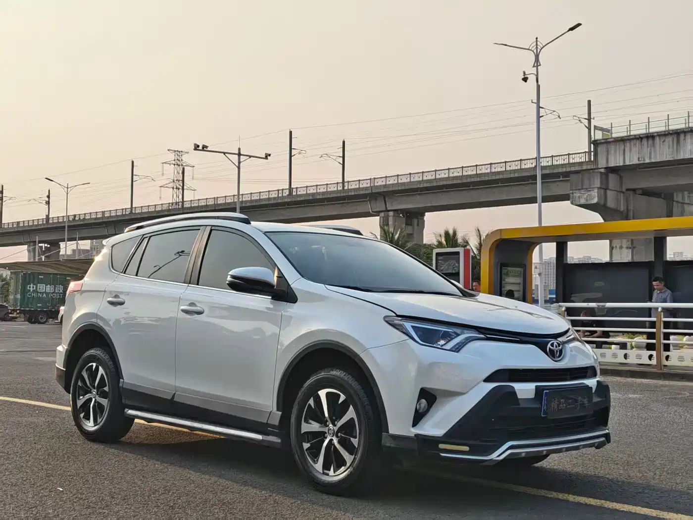 Toyota RAV4 Rongfang 2018 2.0L CVT 2WD Trend X Edition фото 3