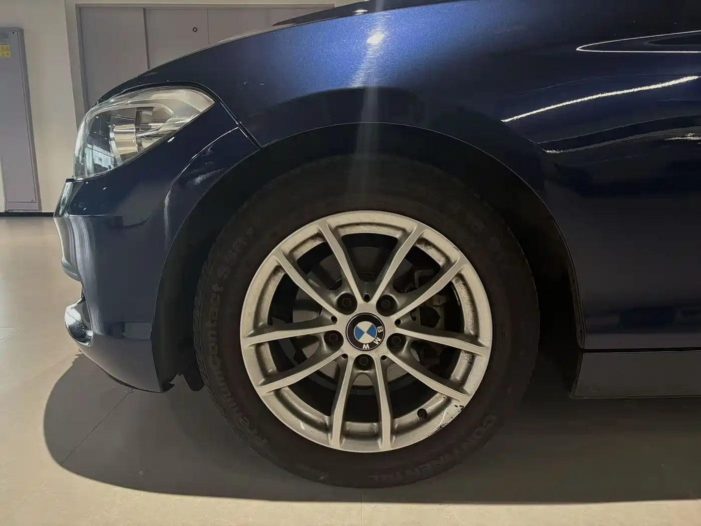 BMW 1 Series (Import) 2016 118i Leading фото 8