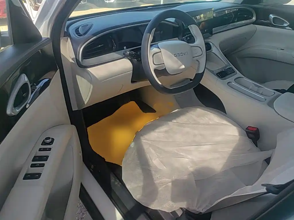 Geely Galaxy Starry Wish 2026 Edition 310km Youth Version фото 16