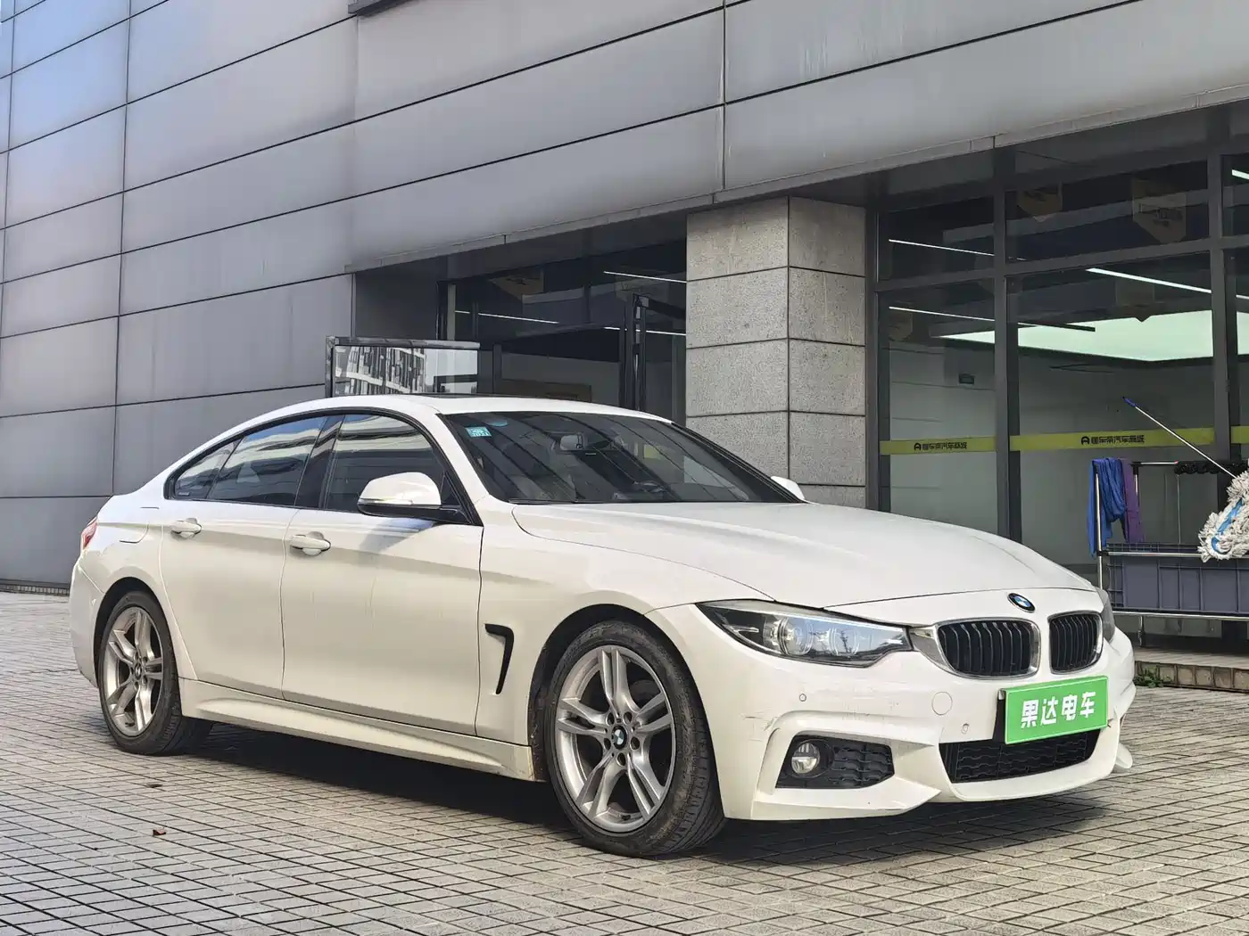 BMW 4 Series 2019 425i Gran Coupe M Sport Package фото 3