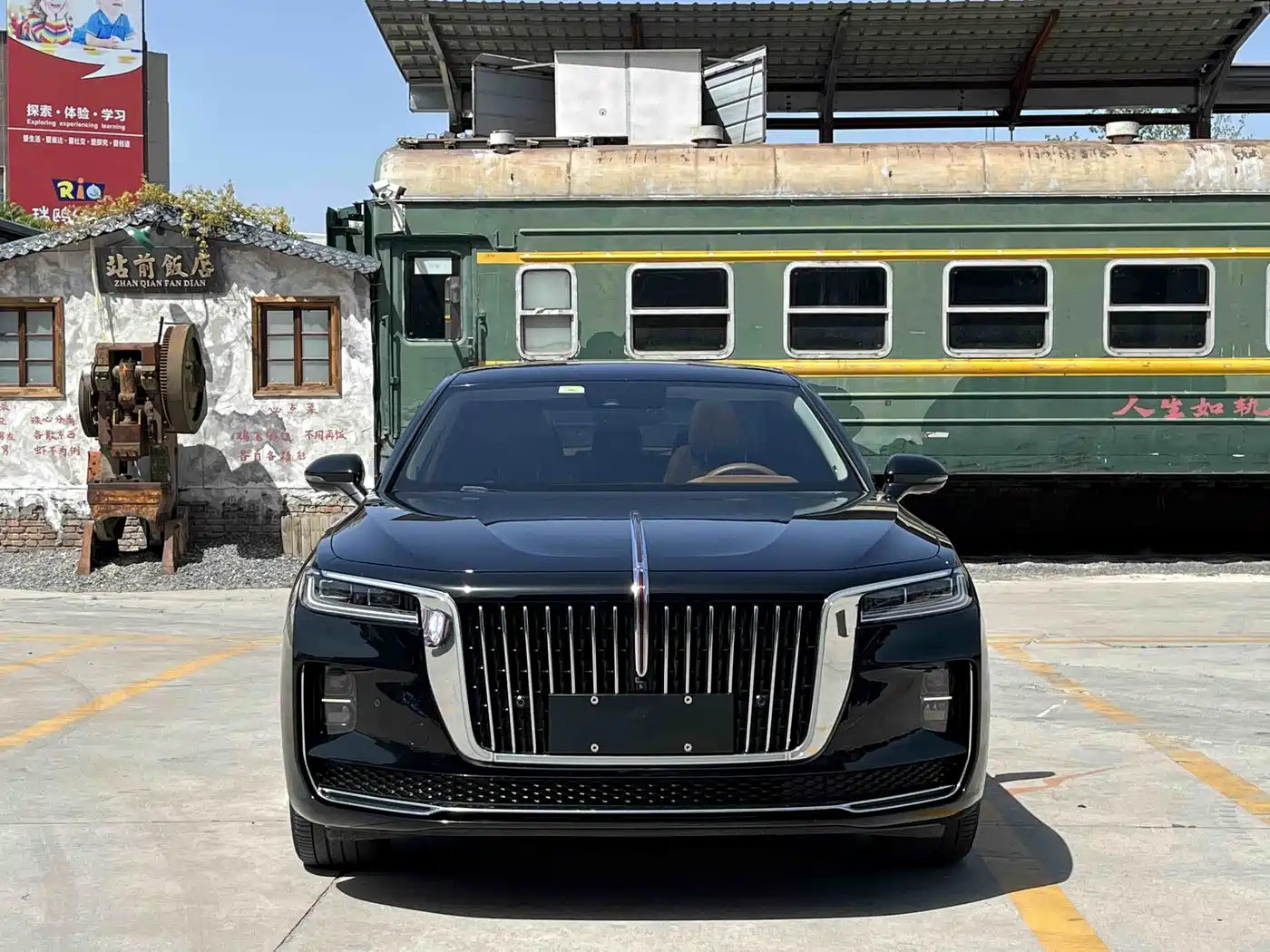 Hongqi H9 2020 2.0T Smart Connection Qi Xiang Edition фото 2