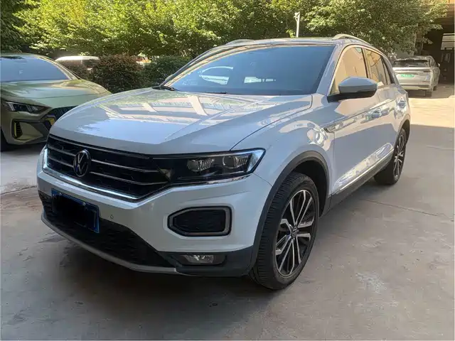 Volkswagen T-Roc 280TSI DSG, моноприводный, Comfort, PLUS