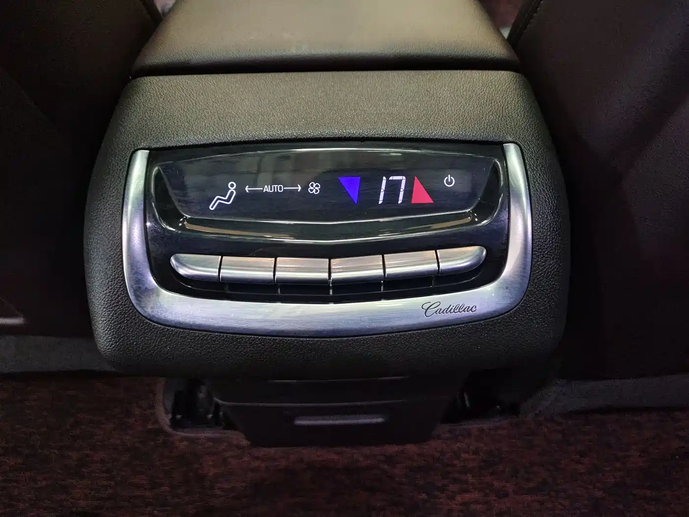 Cadillac XT6 2020 28T 6-Seater 4WD Luxury Model фото 16