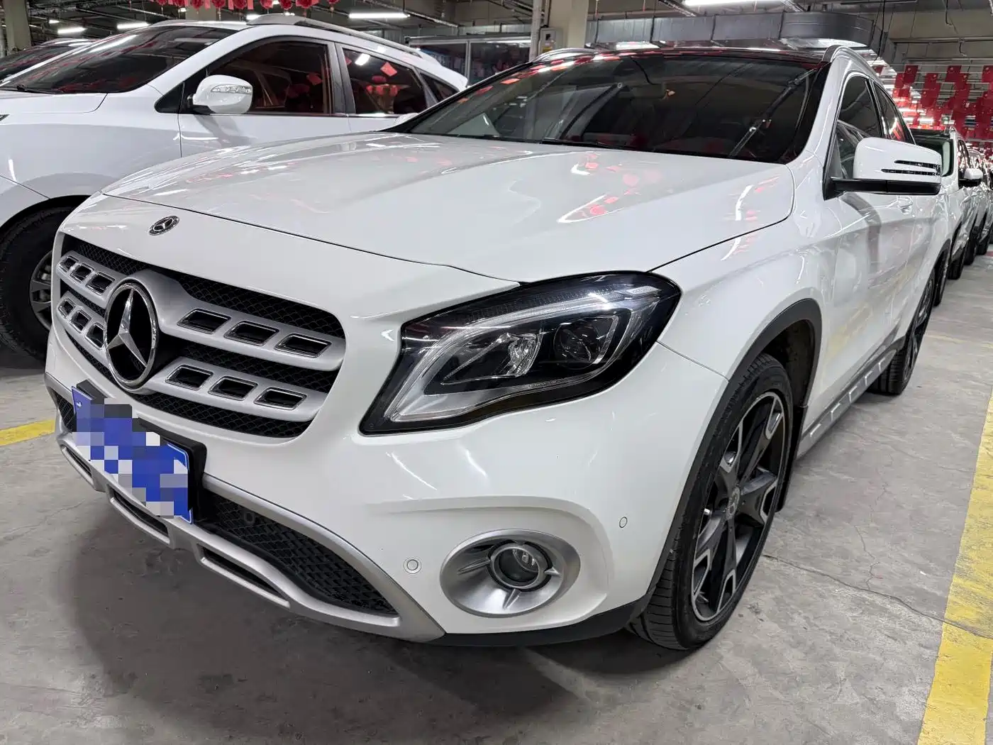 Mercedes-Benz GLA 2017 GLA 220 4MATIC Fashion