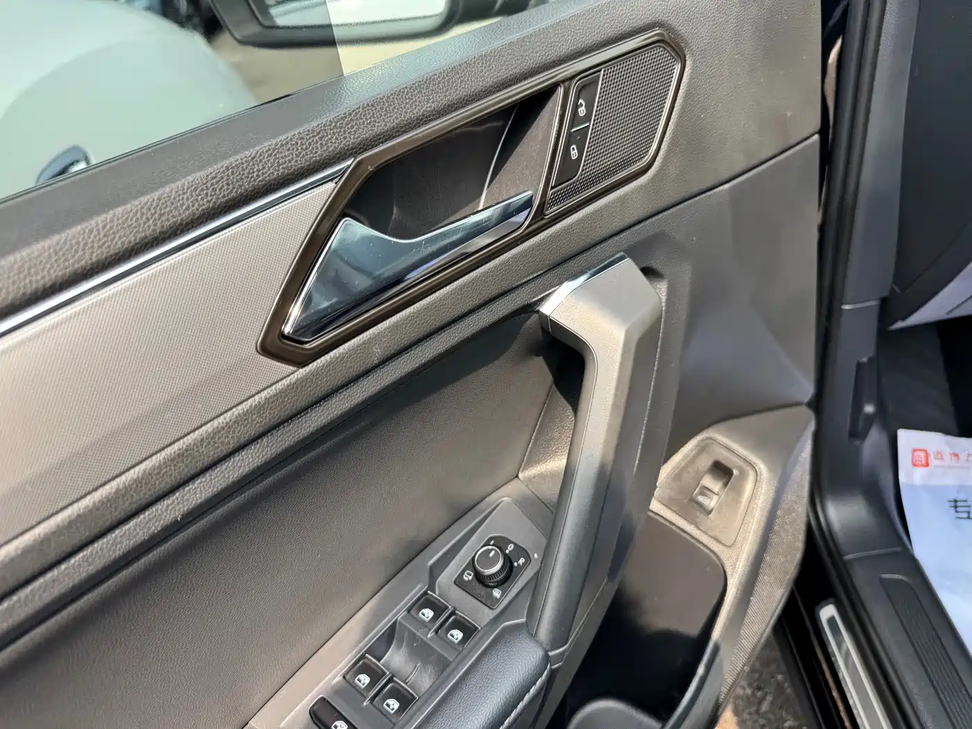 Volkswagen Tiguan L 2020 330TSI Auto 2WD Smart Luxury China VI фото 6