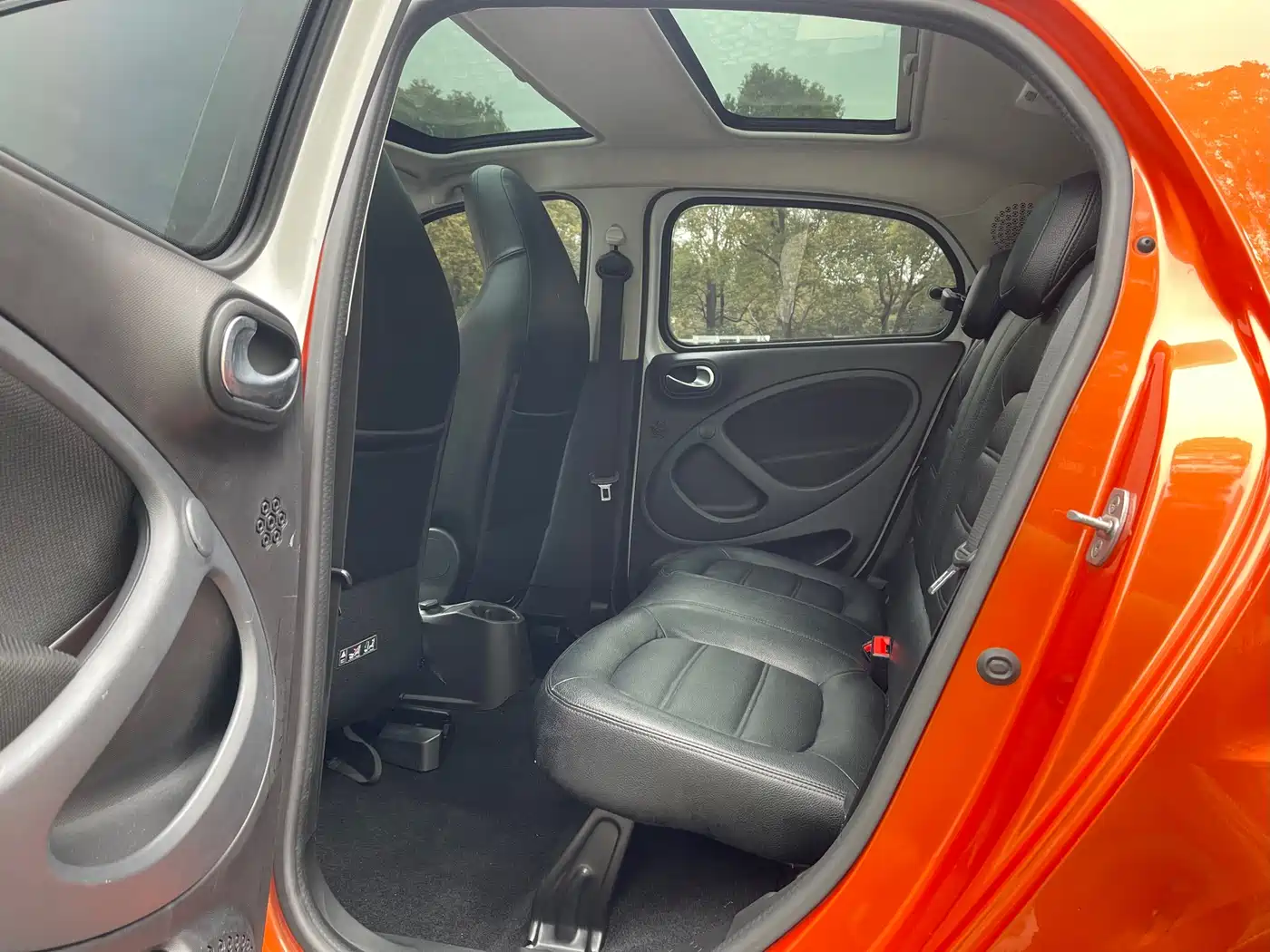 smart forfour 2017 2016 1.0L 52kW Passion Edition