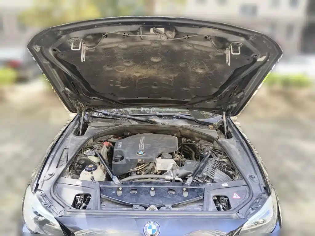 Фото 3 - BMW 5 Series