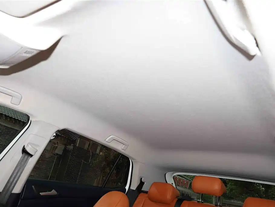 Volkswagen Tharu 2025 Model Rising Star 1.5L Advance Edition фото 19