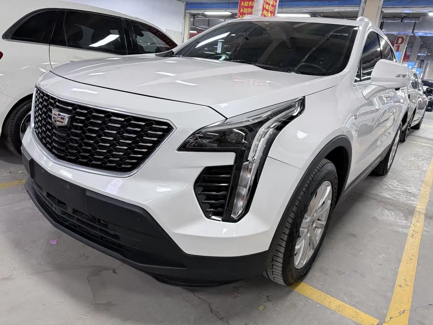 Cadillac XT4 2021 28T FWD Technology Edition