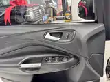 Фото 23 - Ford Kuga
