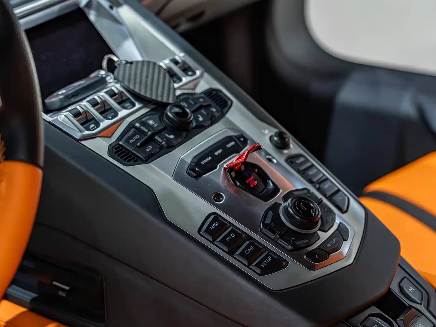 Lamborghini Aventador 2013 2011 LP 700-4