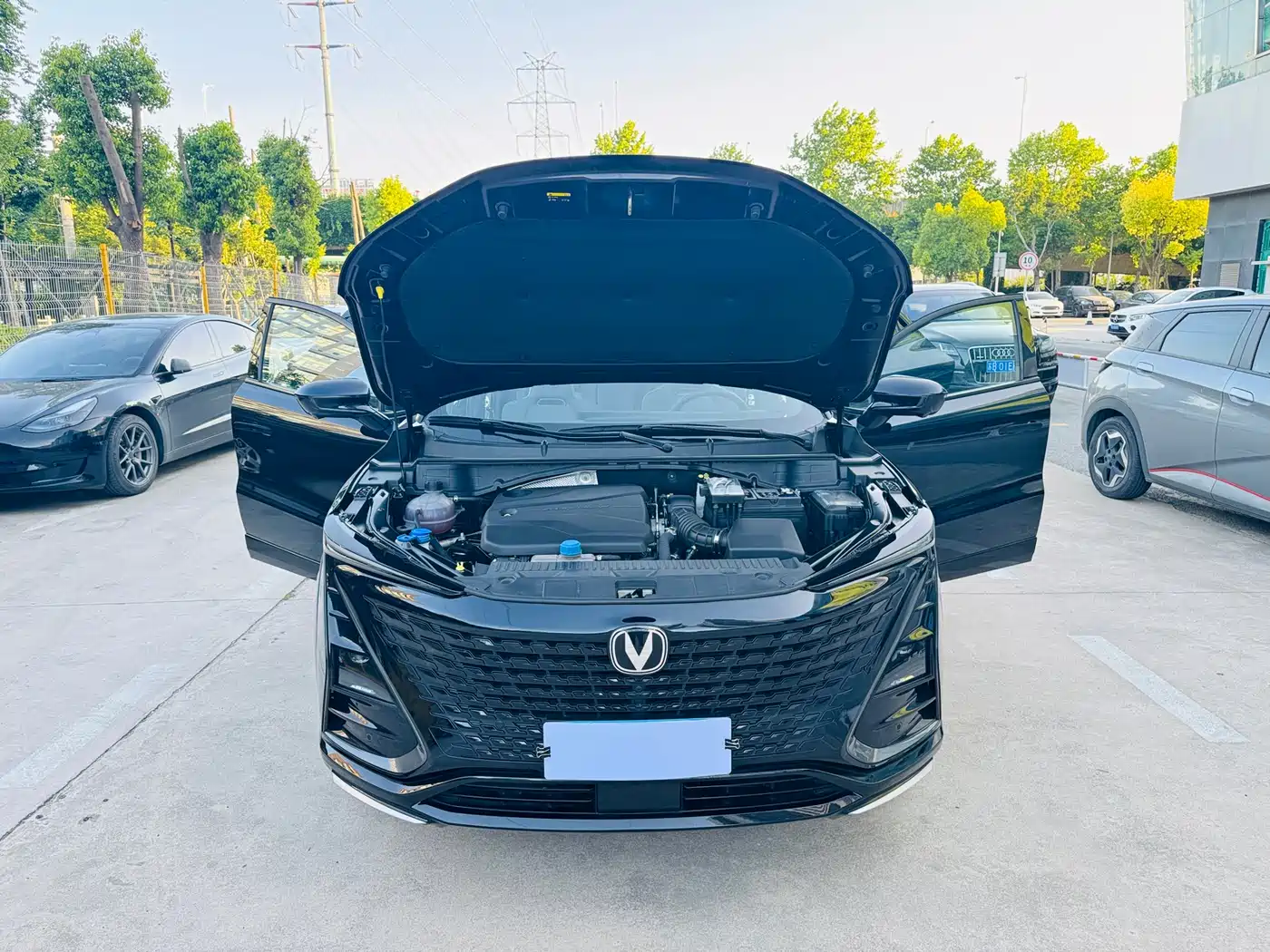 CHANGAN UNI-T