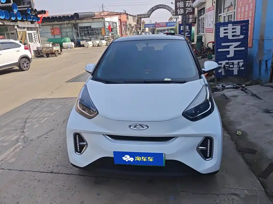 2024 QQ New Energy Little Ant